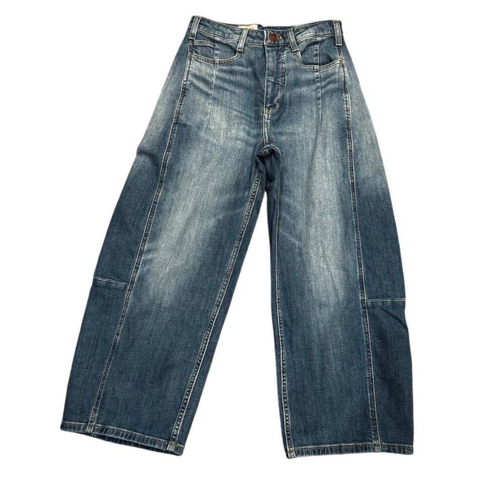 Pilcro Anthropologie Barrel Leg Jeans Size 25 Medium Blue Wash Curved Horseshoe - Picture 2 of 7